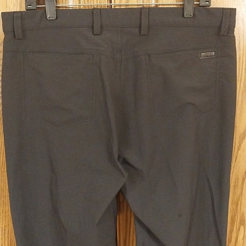 Greg Norman Men's HI-Tech Jordan Golf Performance Pants 34x30 Black Stretchy - Picture 8 of 9